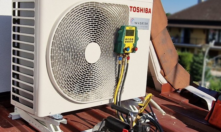 Installation climatisation réversible air air à La Tour du Pin et ses environs par un Frigoriste 